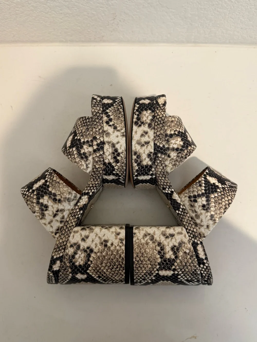 Chloé Odina Mule Snakeskin-Print Platform Block Heel Sandals Black Cream Tan 40
